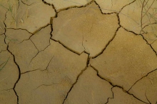 Desert-des-Bardenas-Reales-Espagne-sol-craquelé