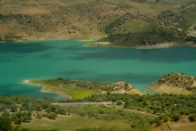 photo-paysage-lac-barrage-Zahara-de-la-sierra-Andalousie-Espagne